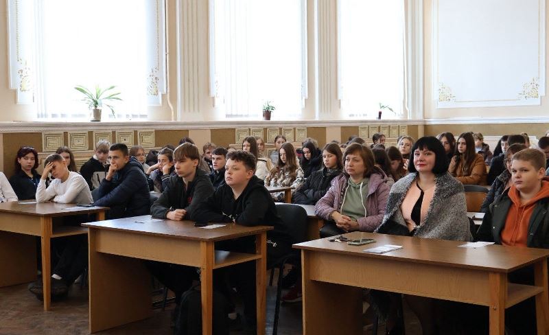 Осінь вчить нас, що завершення таке ж прекрасне, як і початок – День відкритих дверей у Бережанському фаховому коледжі