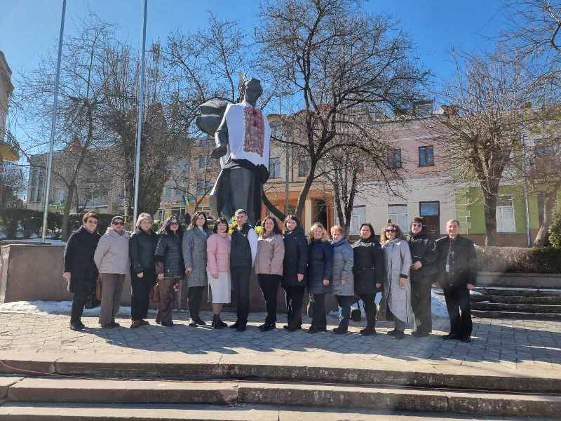 І лине над землею Шевченкове слово…